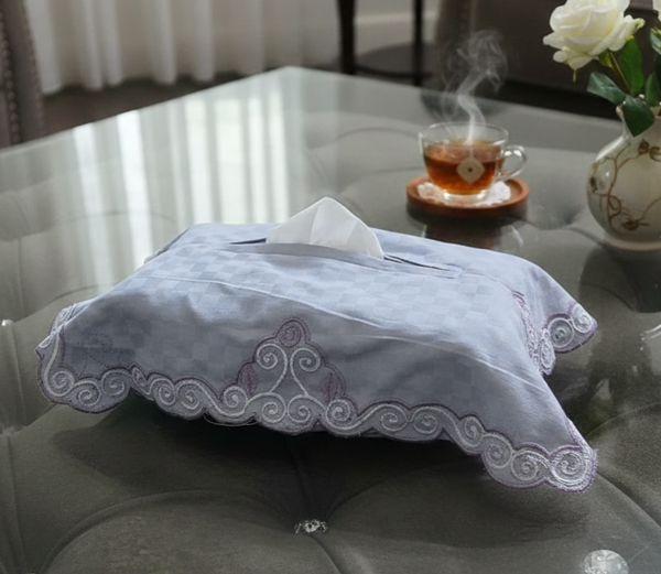 TISSUE BOX WITH EMROIDRED COVER
